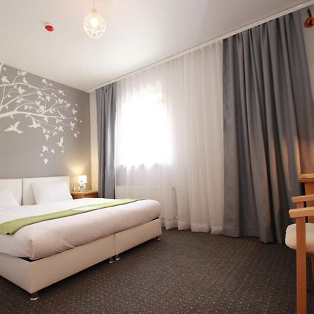 Garden Eco Design Hotel Odessa Esterno foto